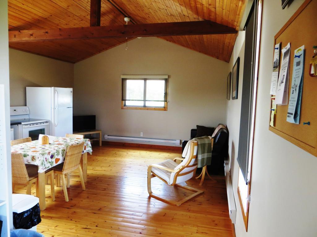 Foxlake Retreat Hanna Bilik gambar